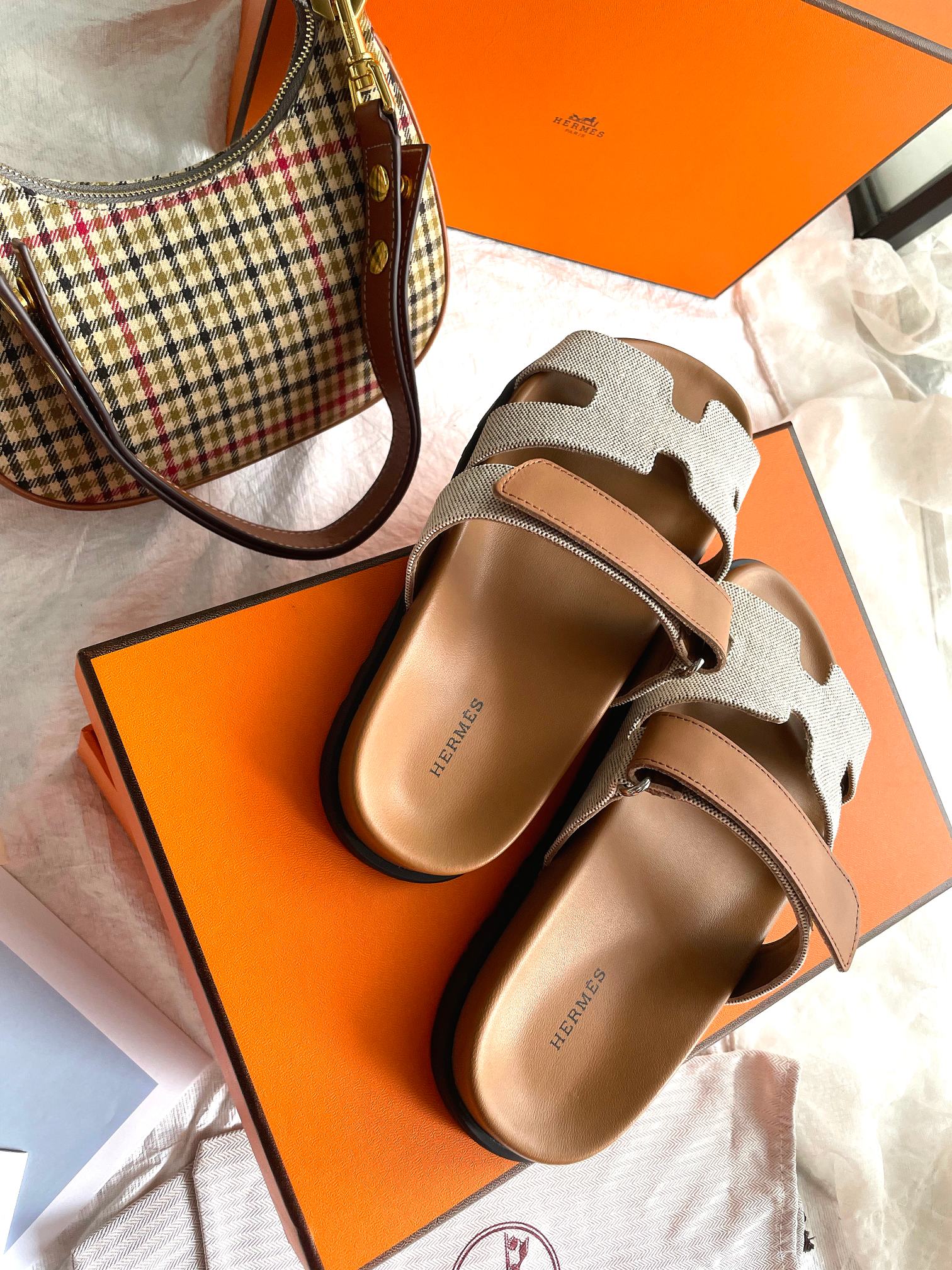 Hermès Chypre Prunoir / Naturel Canva