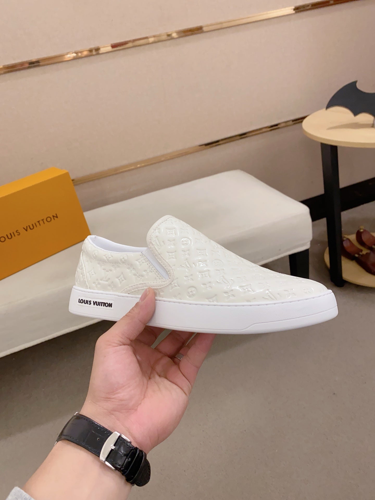 Lv Slip on Leather White Monogram Black