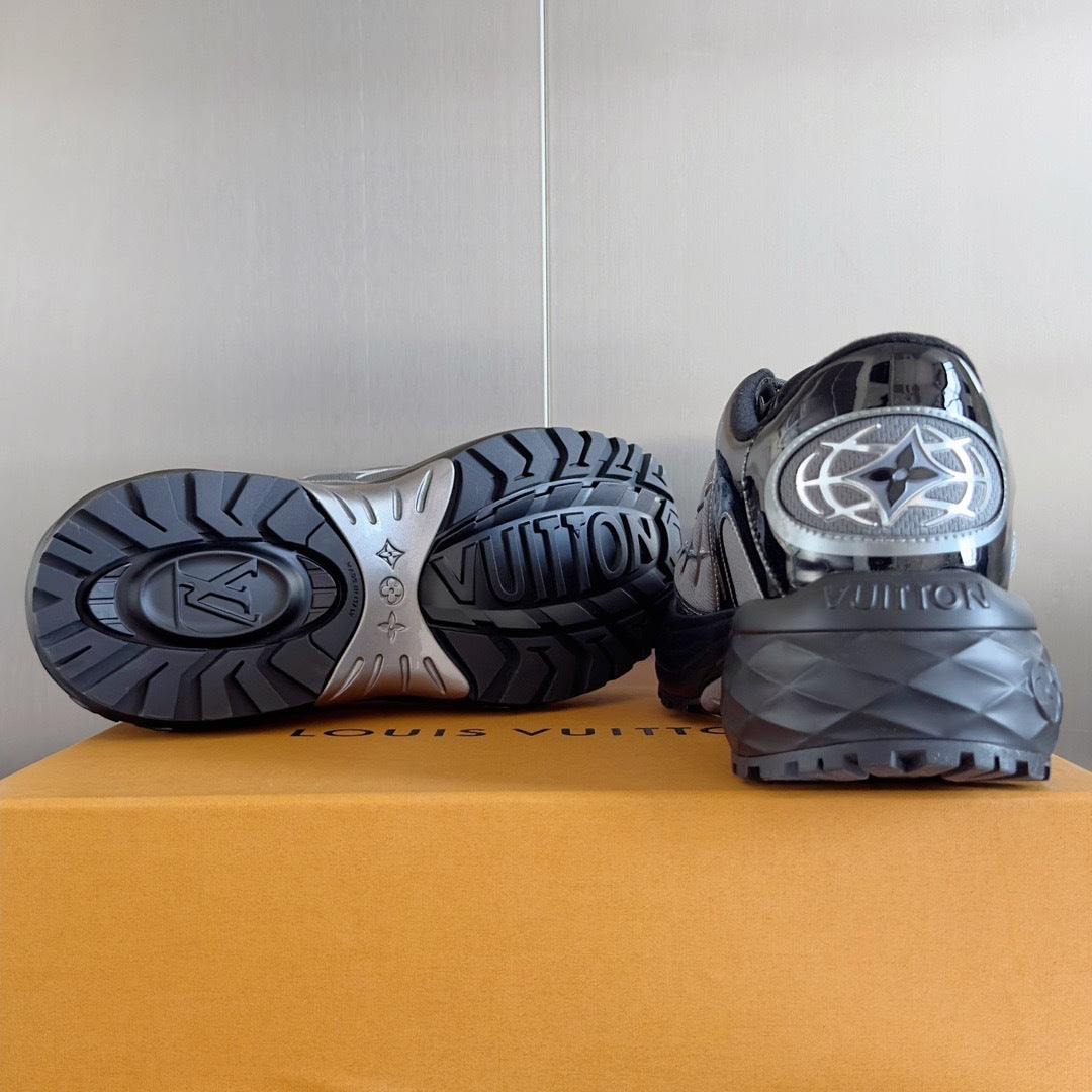 Louis Vuitton LV Discovery Lace Up