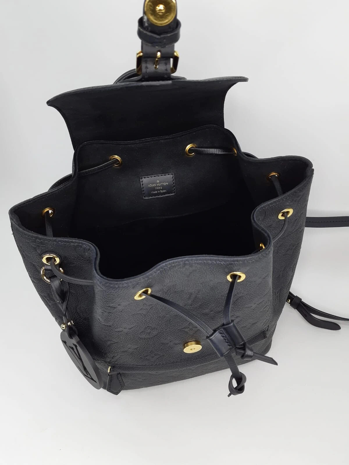 MOCHILA LOUIS VUITTON Montsouris Black Bag