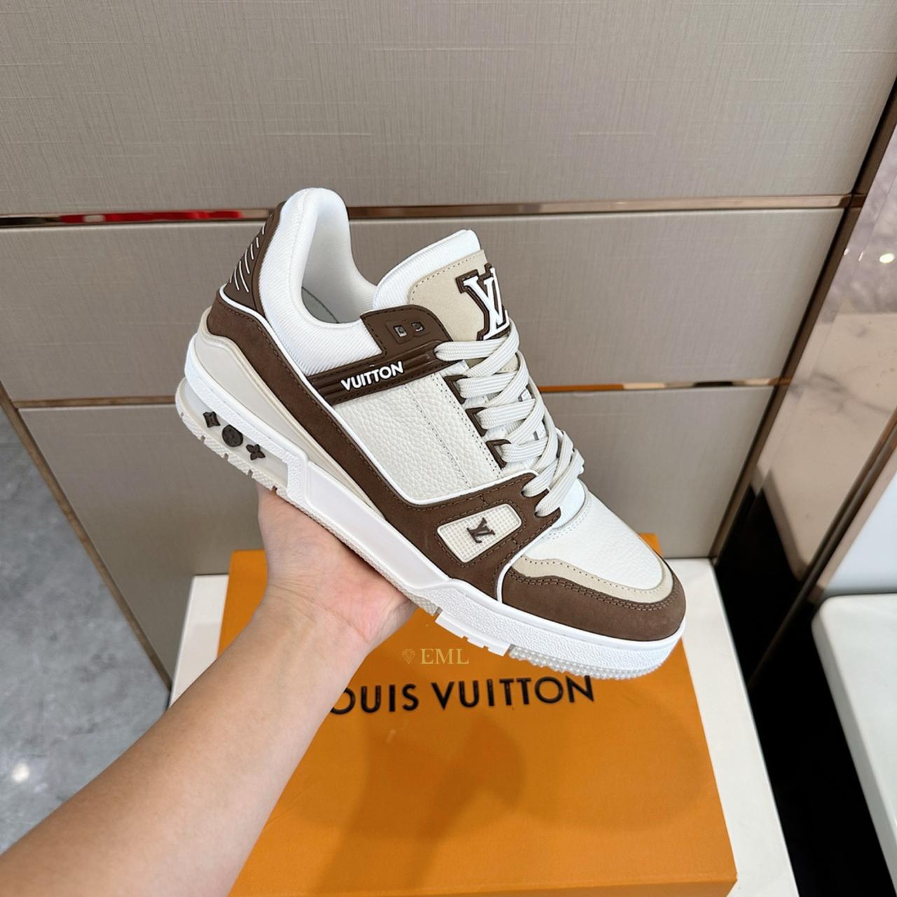 Tênis Casual LV