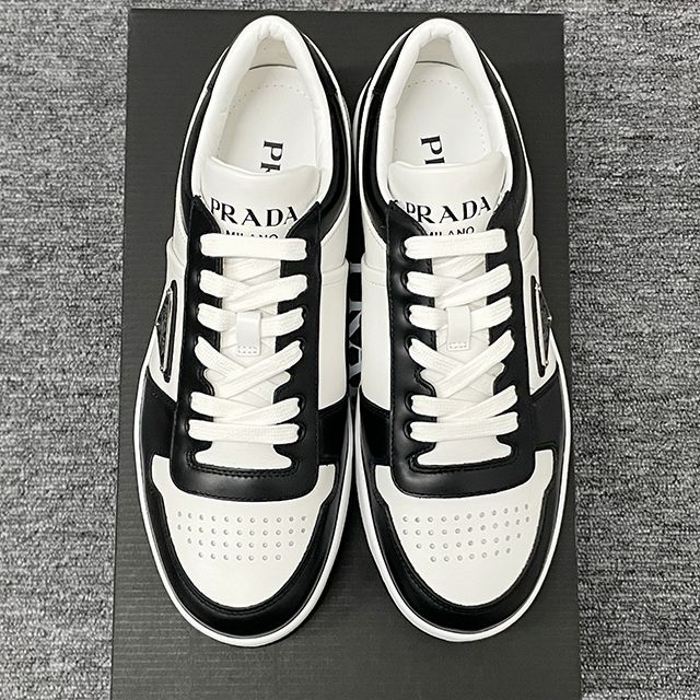 Prada Downtown Low Top Sneakers Logo Black