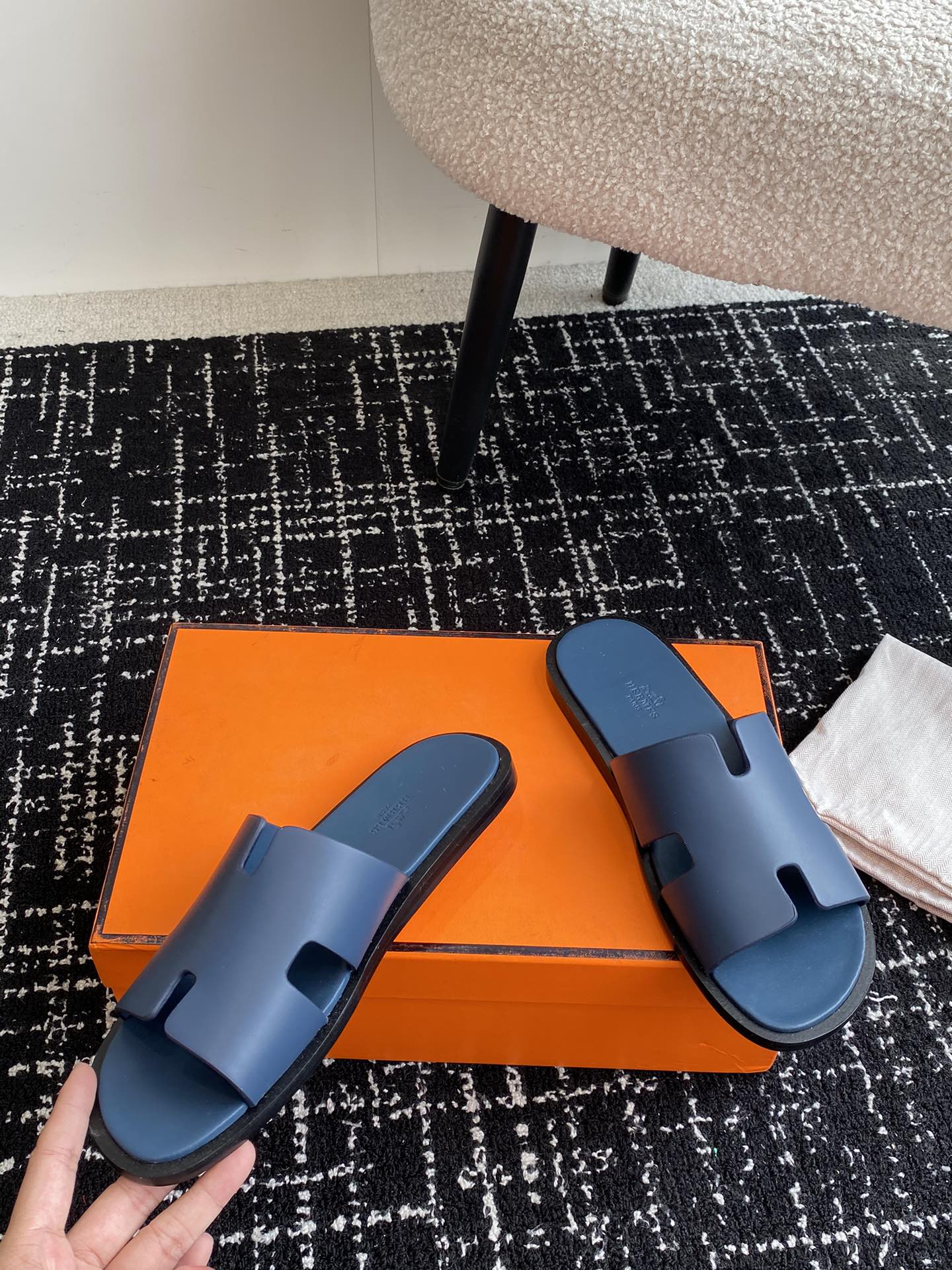 Hermes Izmir Sandal