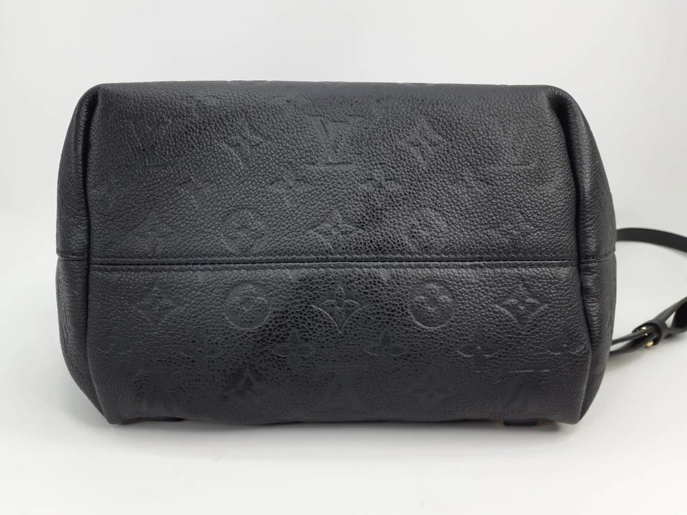 MOCHILA LOUIS VUITTON Montsouris Black Bag