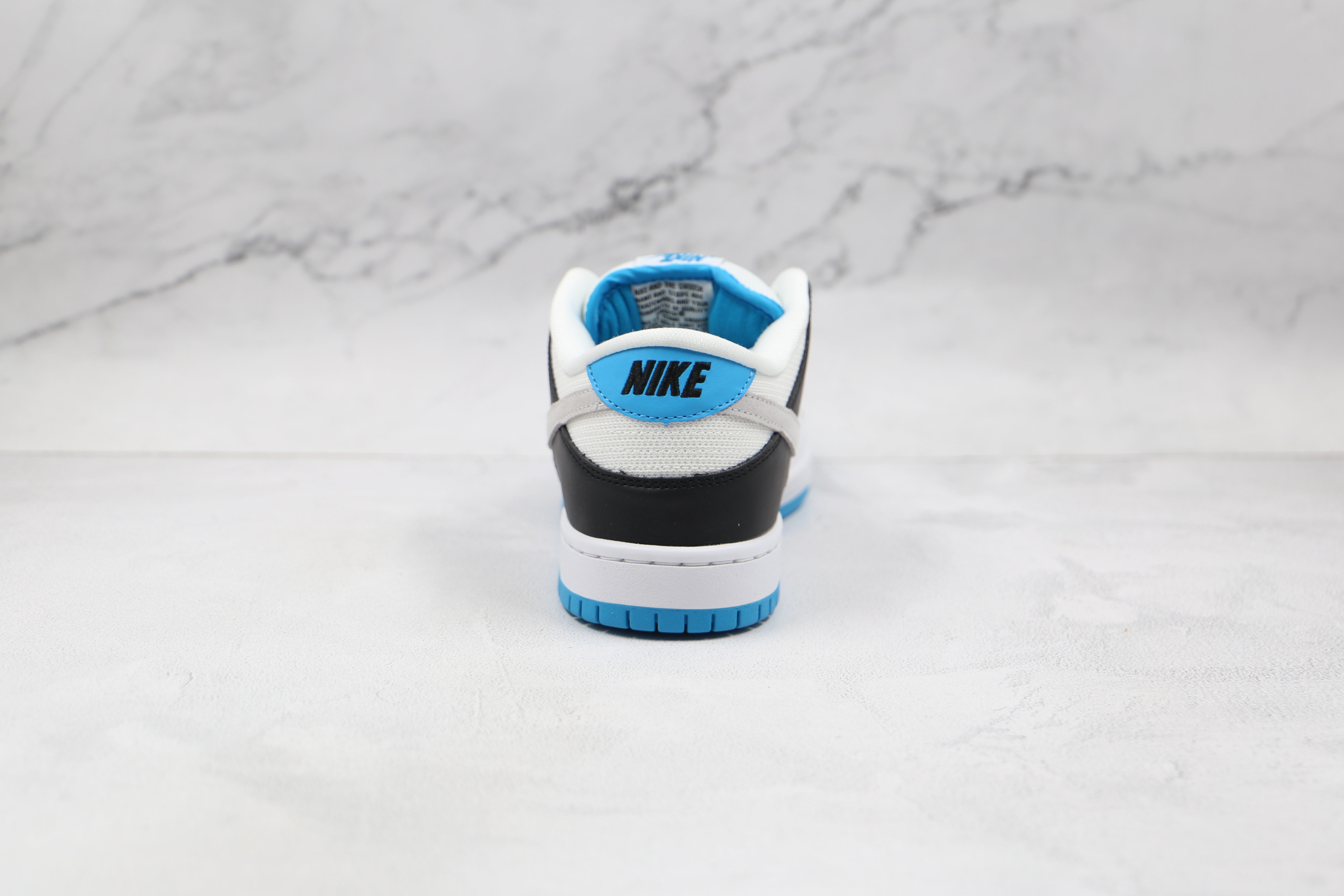 Nike SB Dunk Low Laser Blue