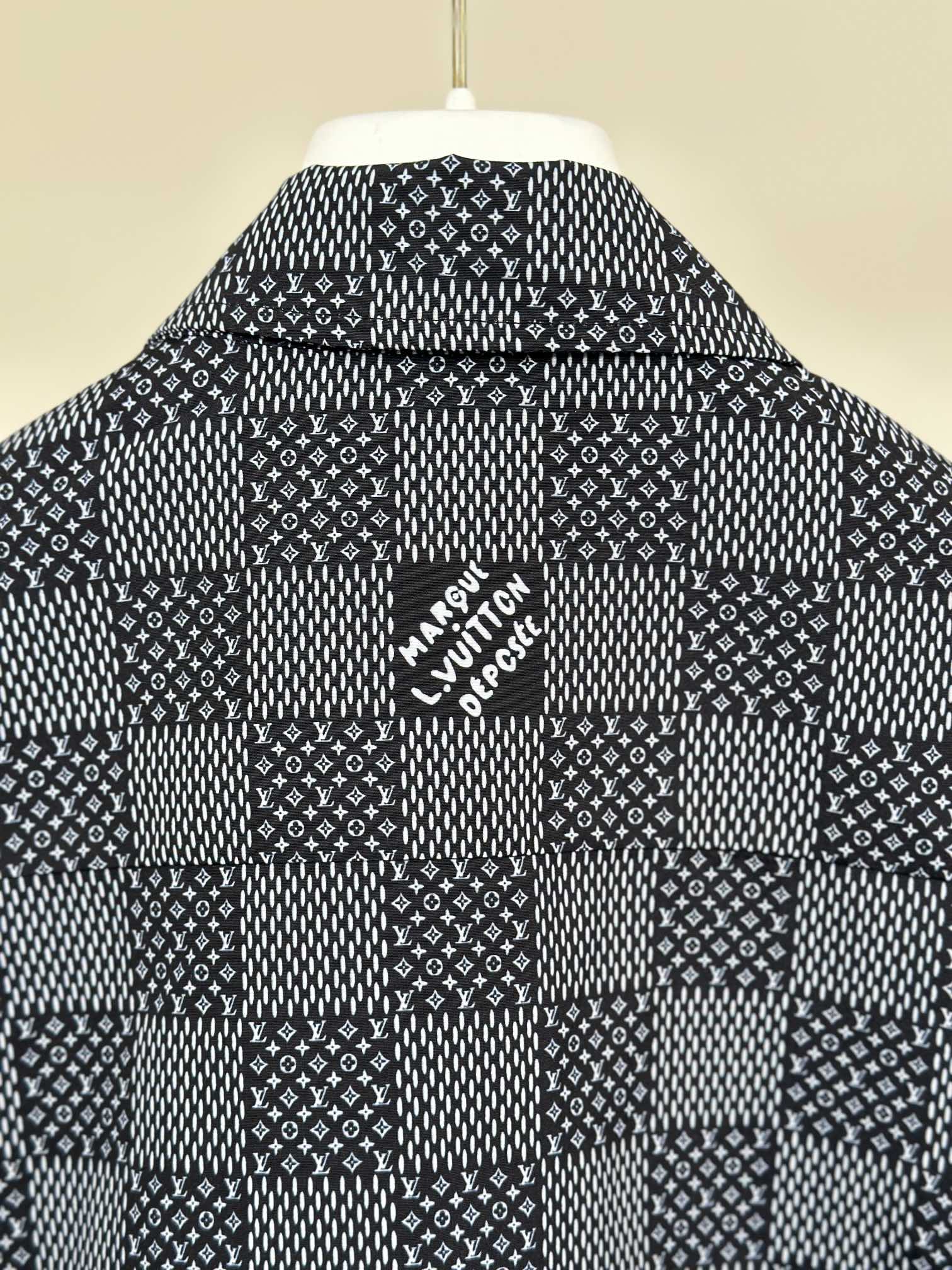 Conjunto Louis Vuitton