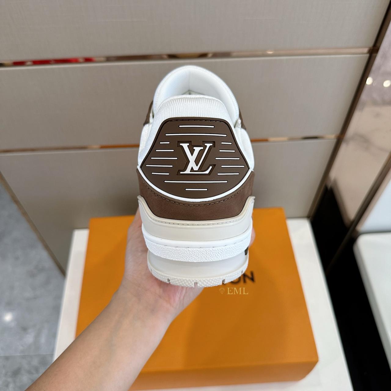 Tênis Casual LV