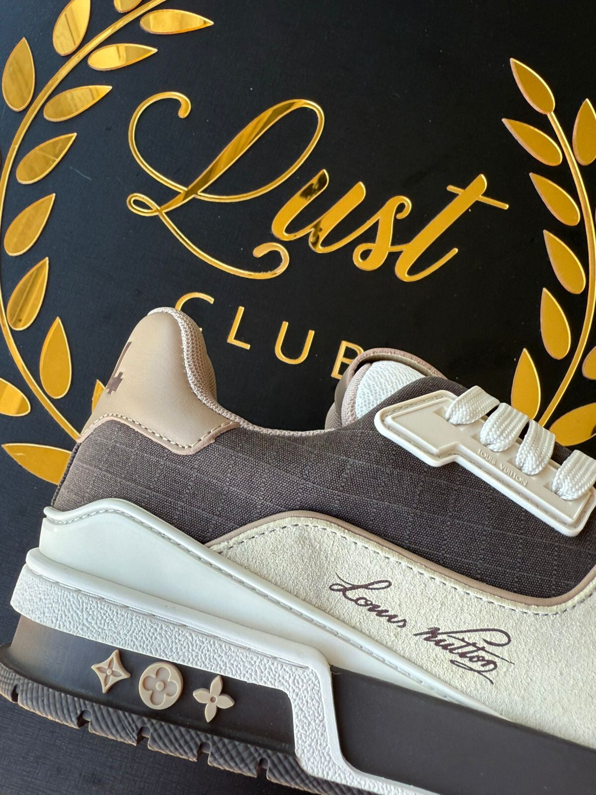 Tenis LV Trainer (PRONTA ENTREGA) Tamanho 44