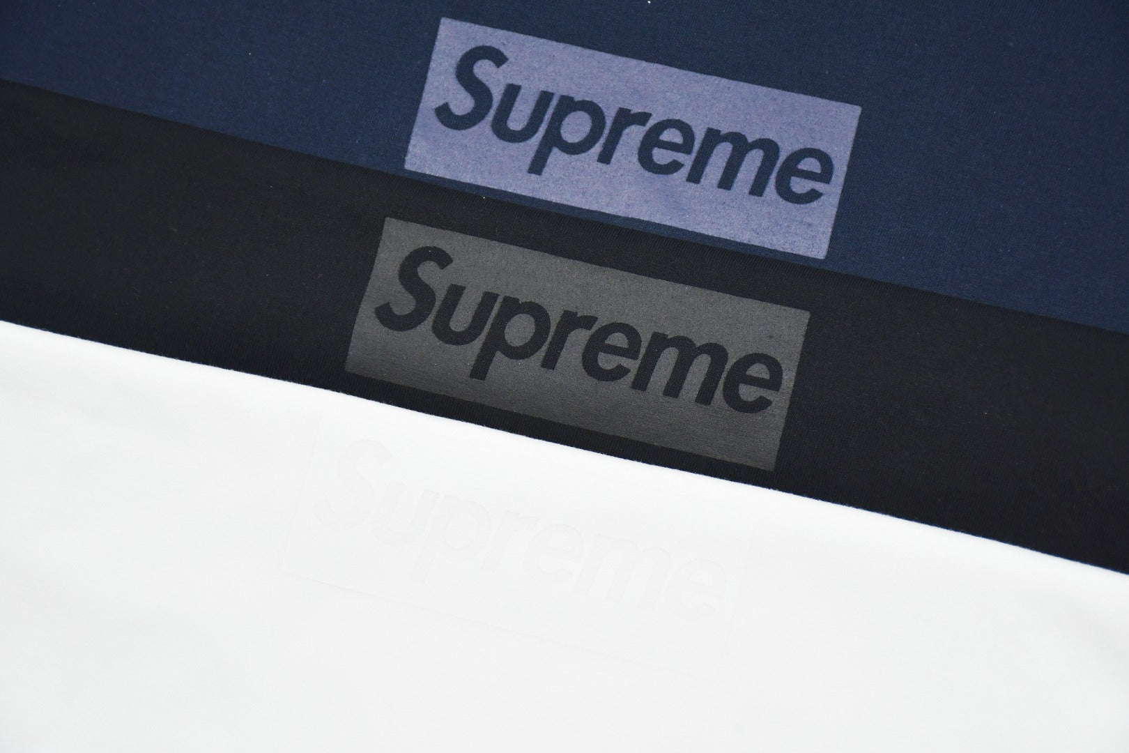 Camiseta Supreme Tonal Box