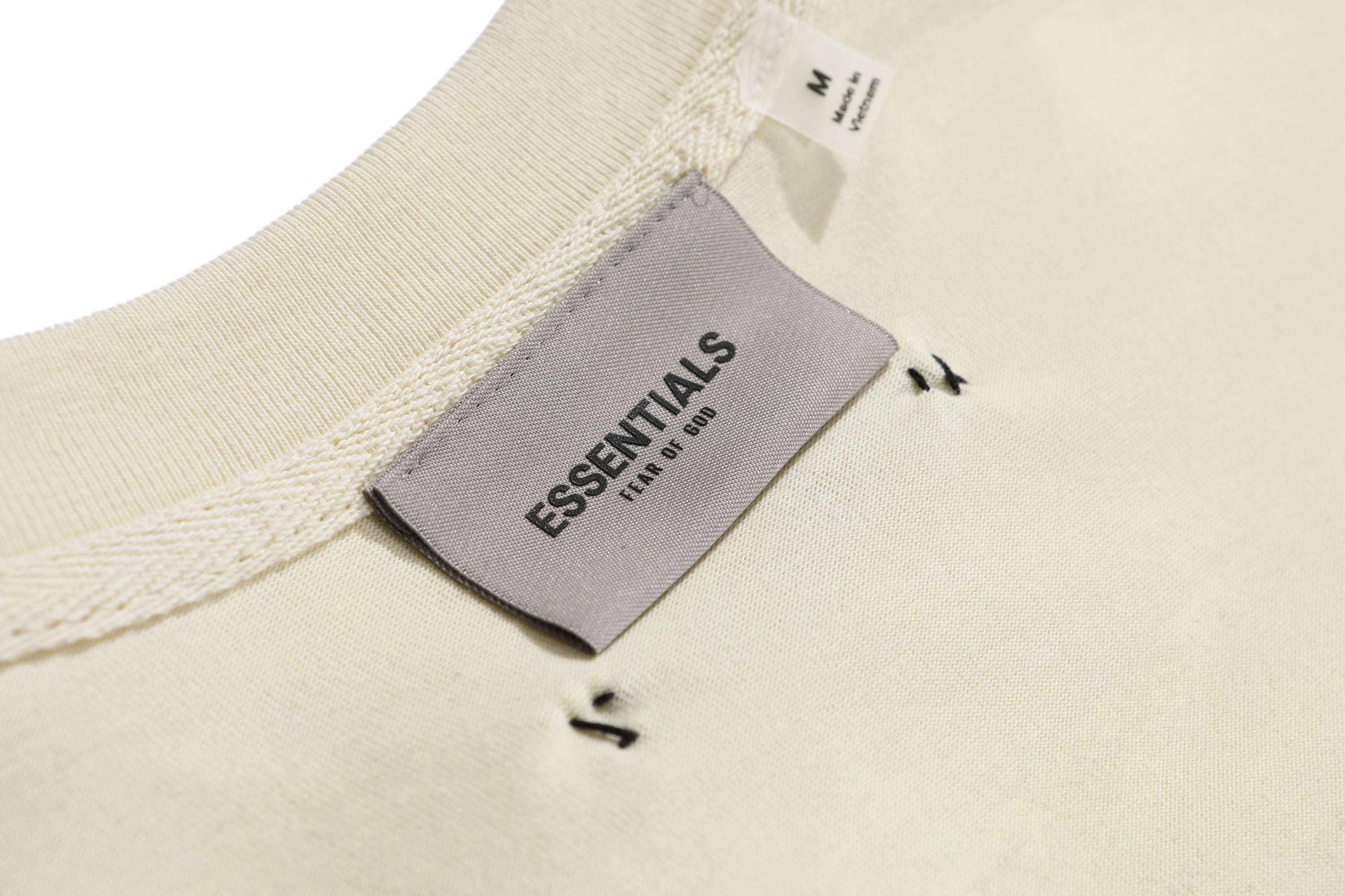 Camiseta Fear Of God Essentials