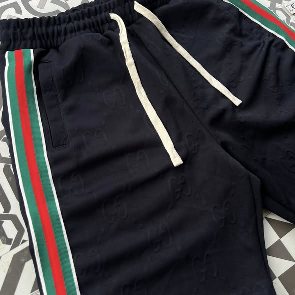 Shorts Gucci Monogram Black