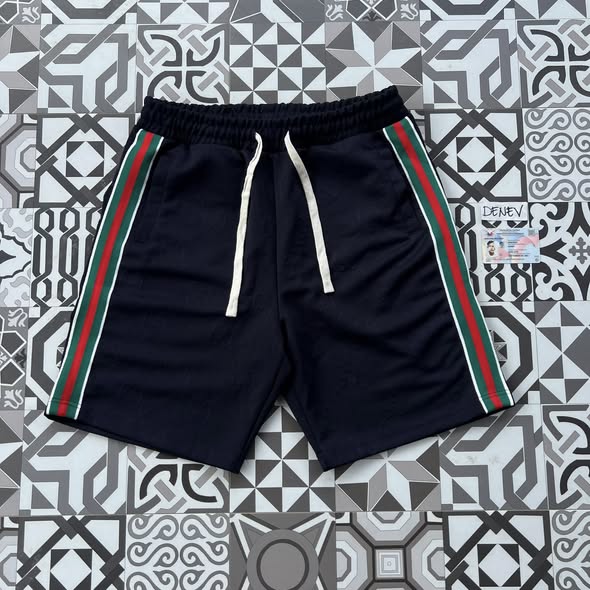 Shorts Gucci Monogram Black