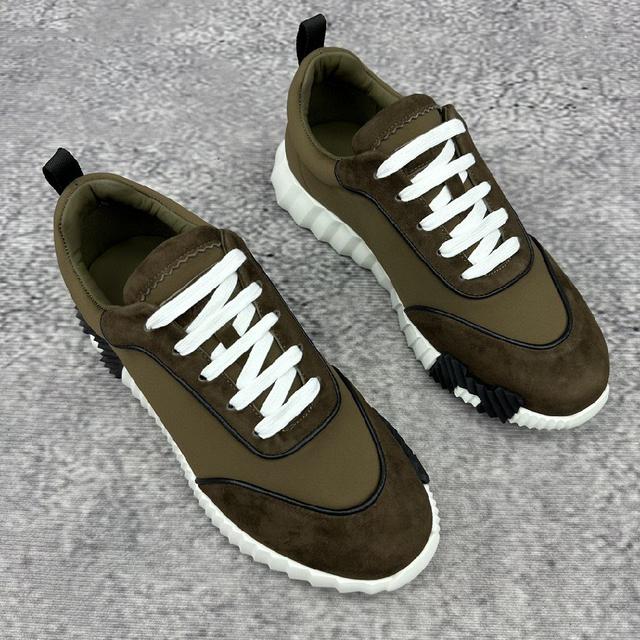 Tenis Hermès Camurça Suede Brown