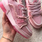 Tênis LV Trainer Jeans Pink
