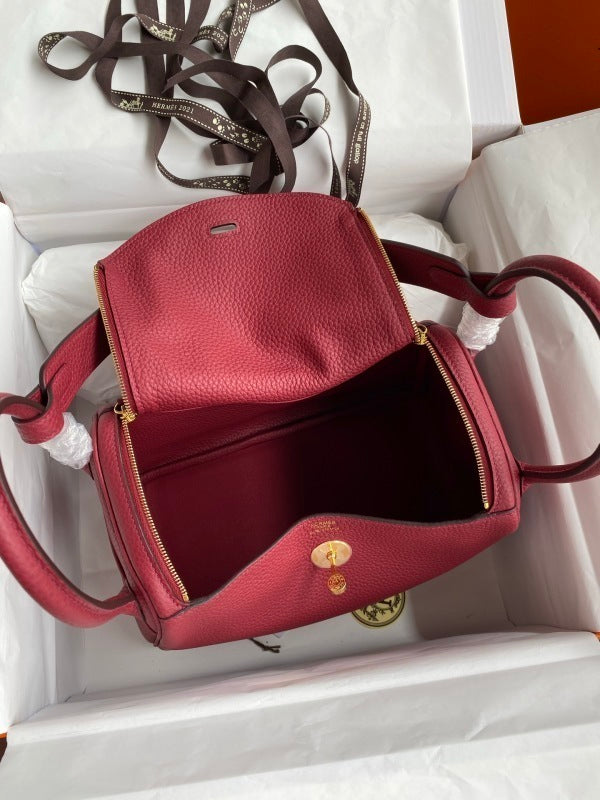 Bolsa Hermes Lindy 26 Rouge Grenat Clemence Leather