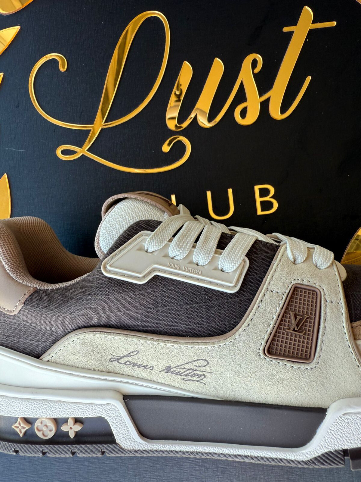 Tenis LV Trainer (PRONTA ENTREGA) Tamanho 44