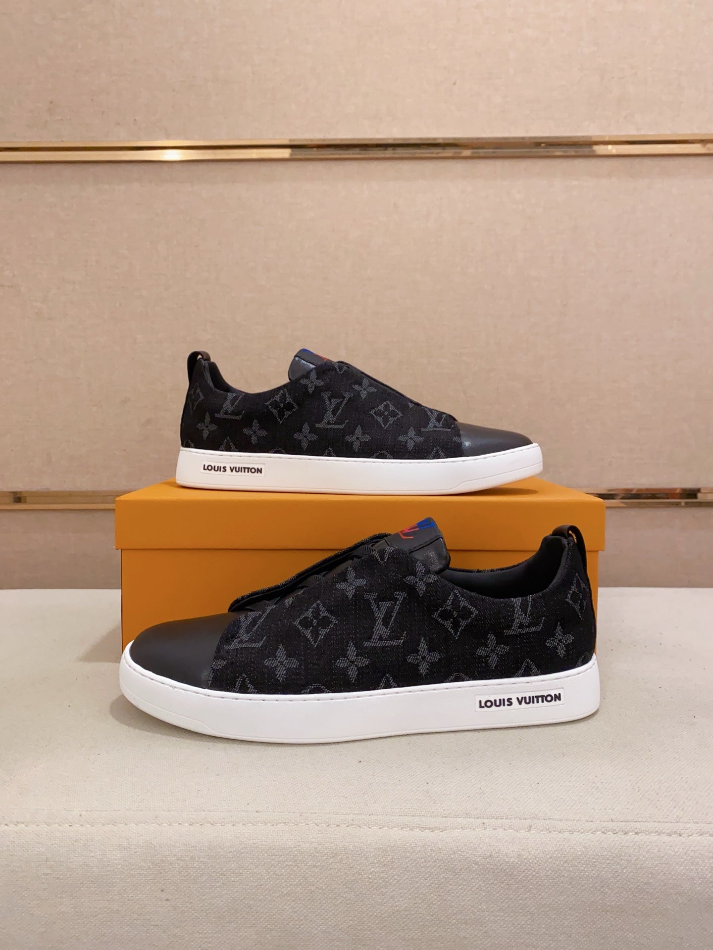 Tenis LV Mirror Monogram Black