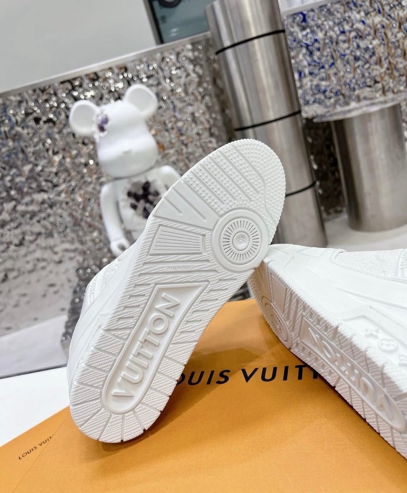 Louis Vuitton Trainer White