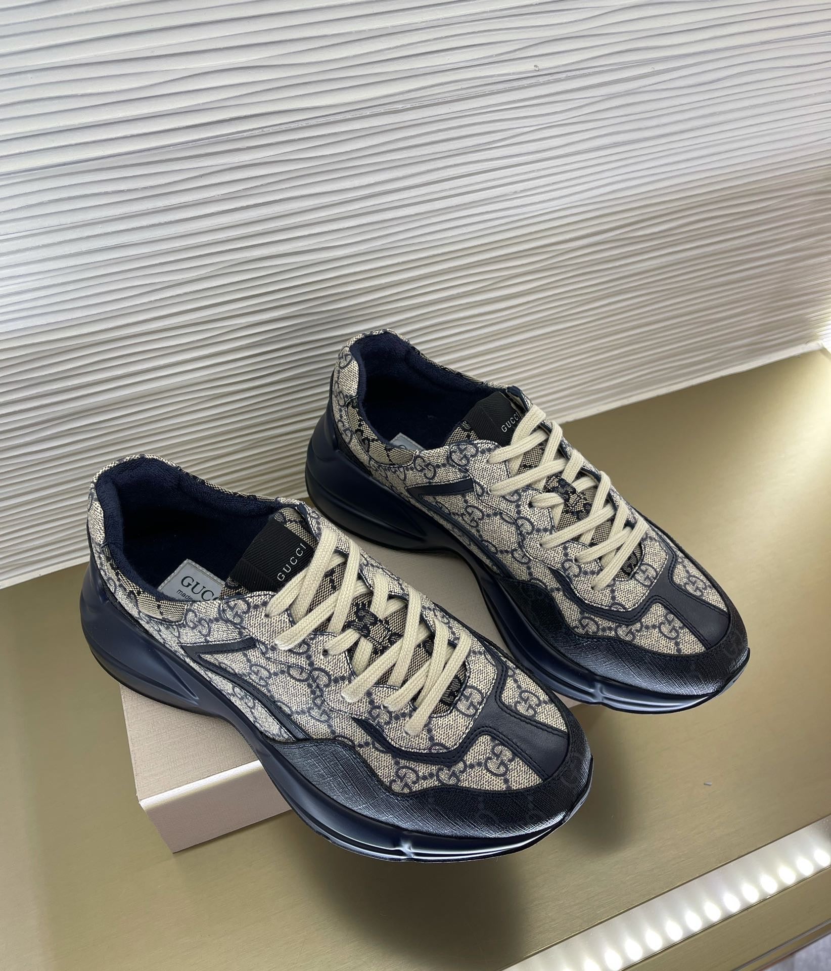 Gucci Rython GG Blue