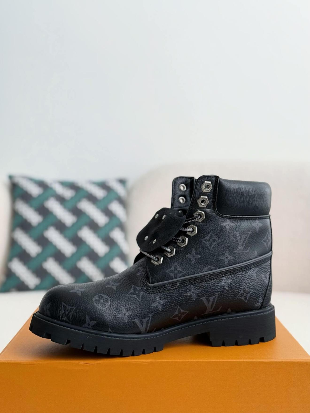 Louis Vuitton LV x Timberland 6-Inch Ankle All Black Leather Boot