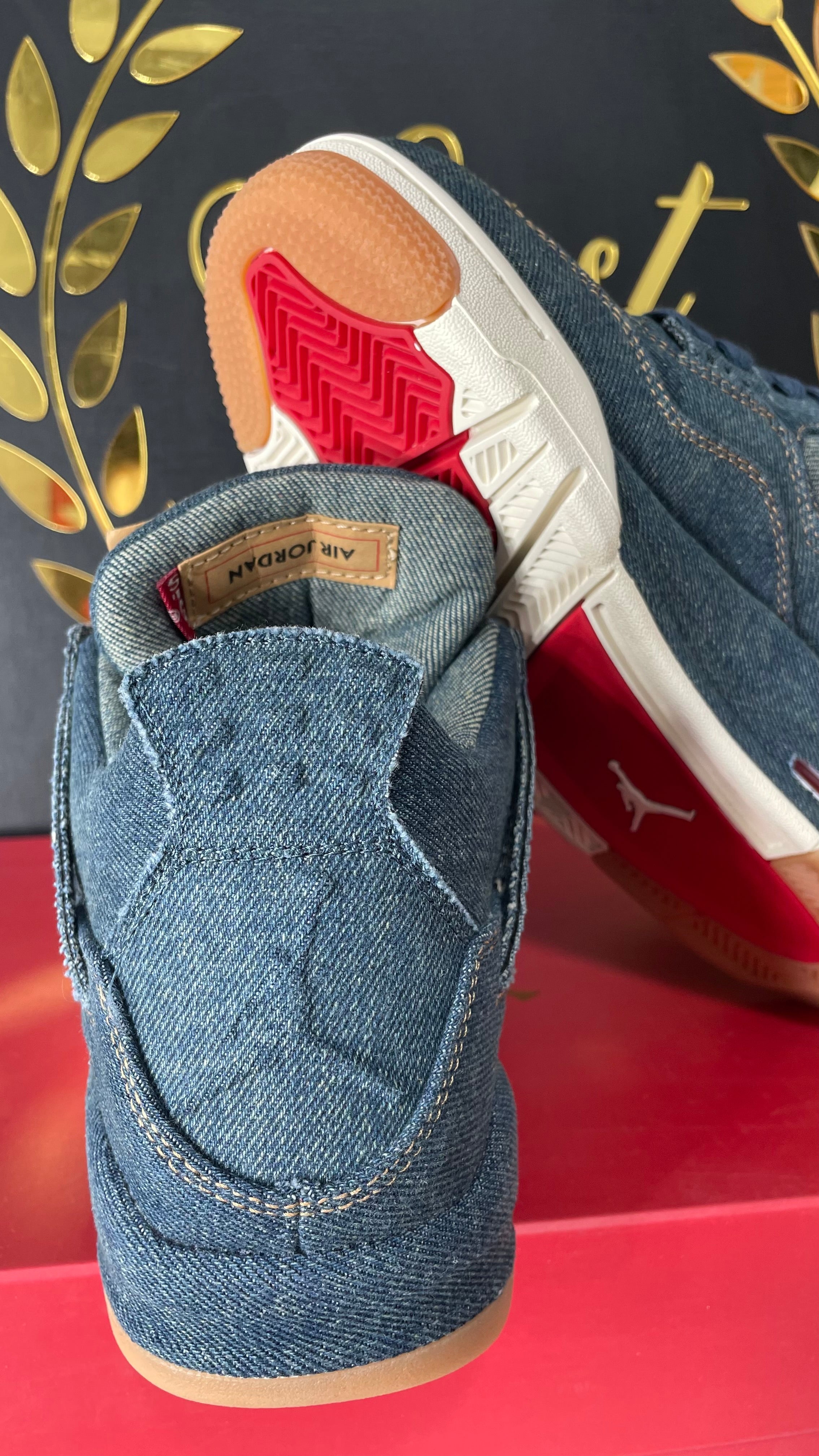 Jordan 4 Retro Levi's Blue Denim (PRONTA ENTREGA) Tamanho 40