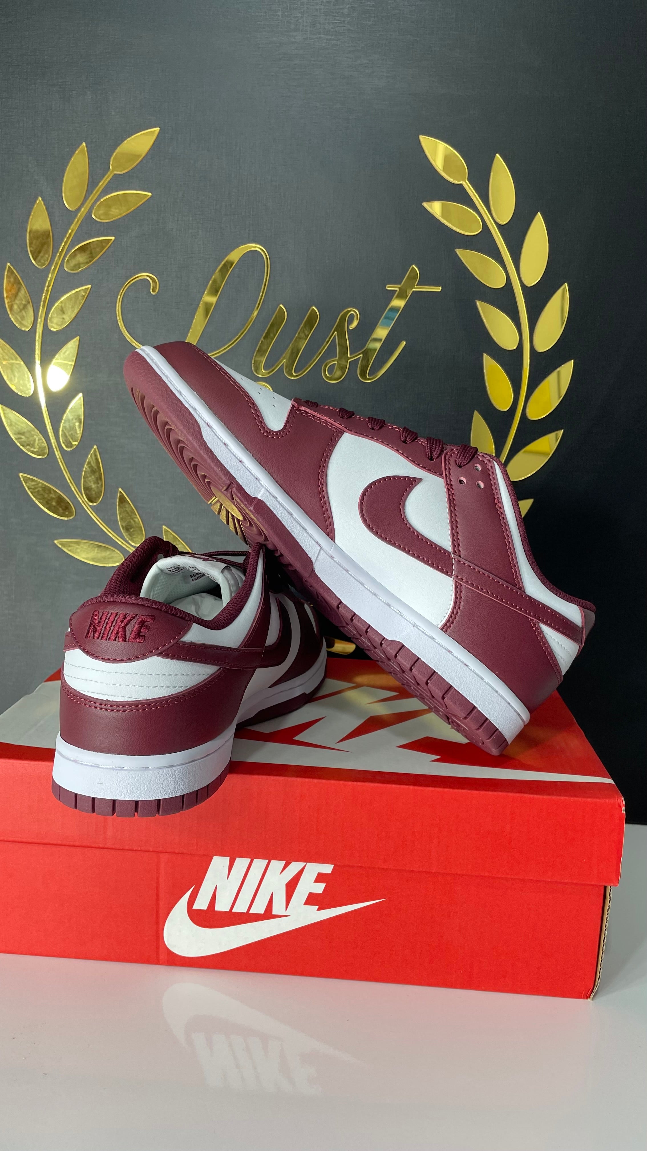 Nike Dunk Low Bordeaux (PRONTA ENTREGA) Tamanho 35
