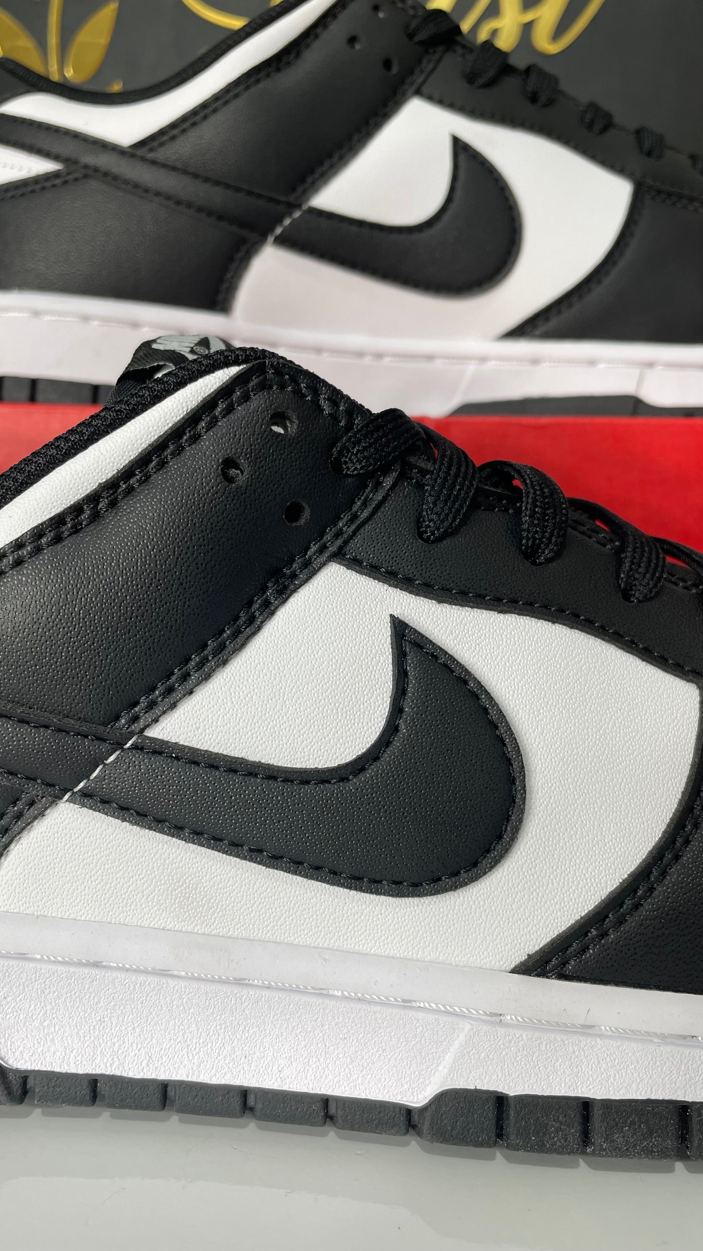 Nike Dunk Low Retro Black White Panda (PRONTA ENTREGA) Tamanho 35