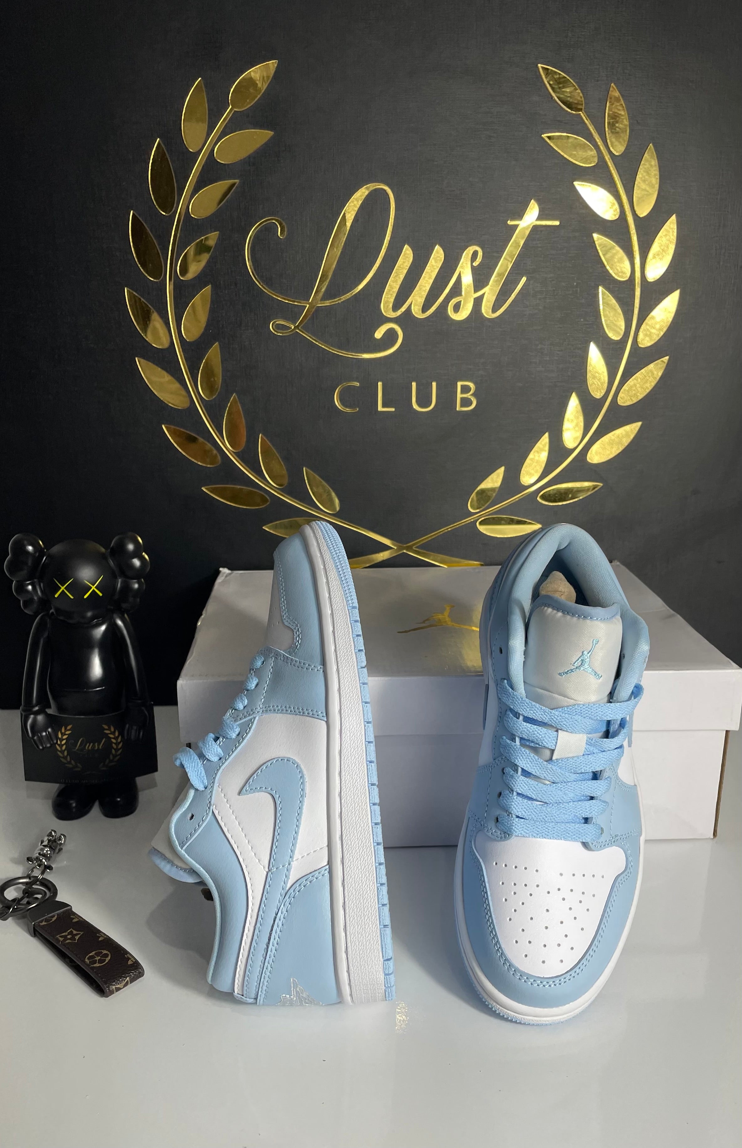 Air Jordan 1 Low" University" Blue White (PRONTA ENTREGA) Tamanho 35