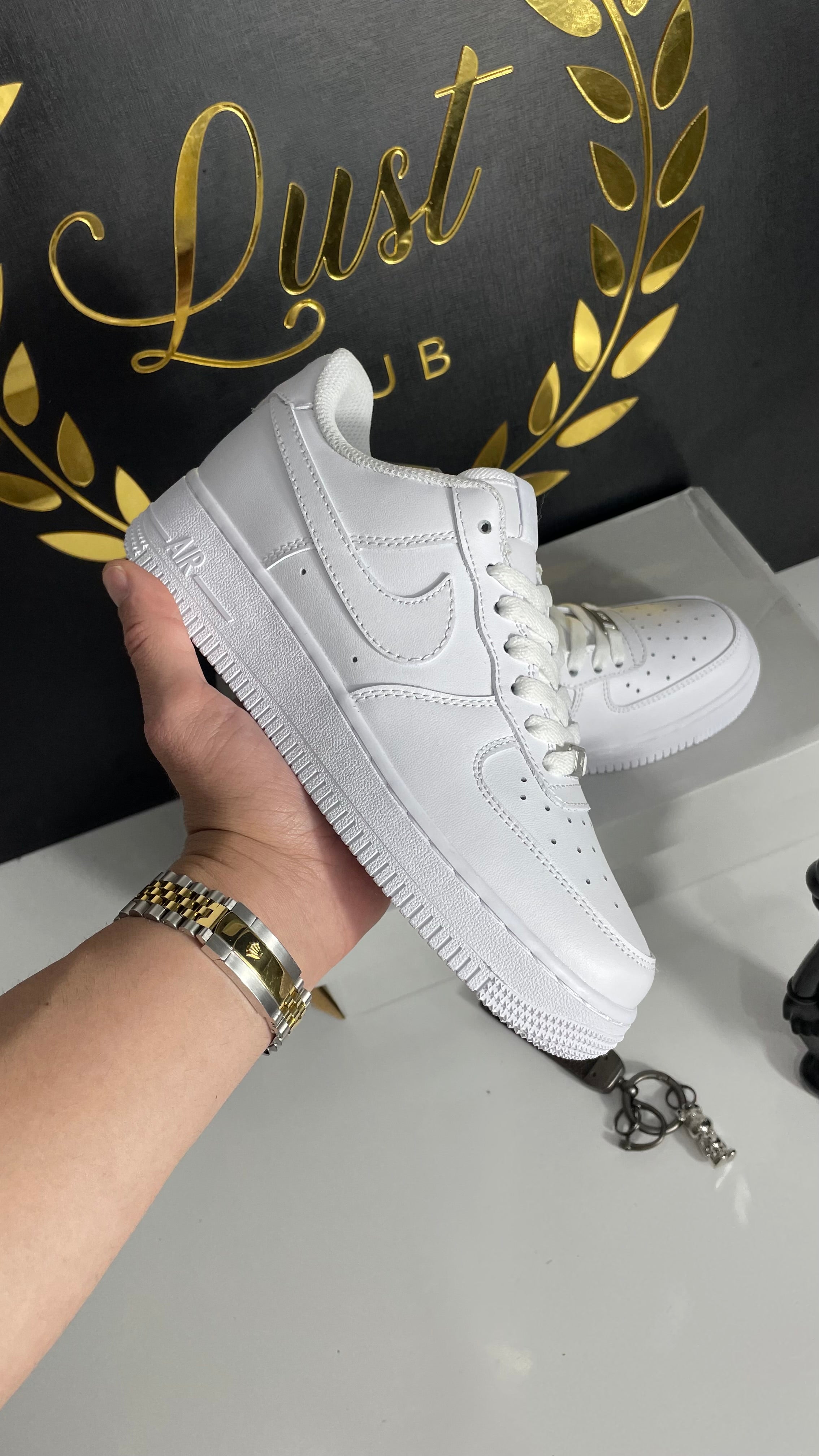 Air Force 1 Low Triple White (PRONTA ENTREGA) Tamanho 36