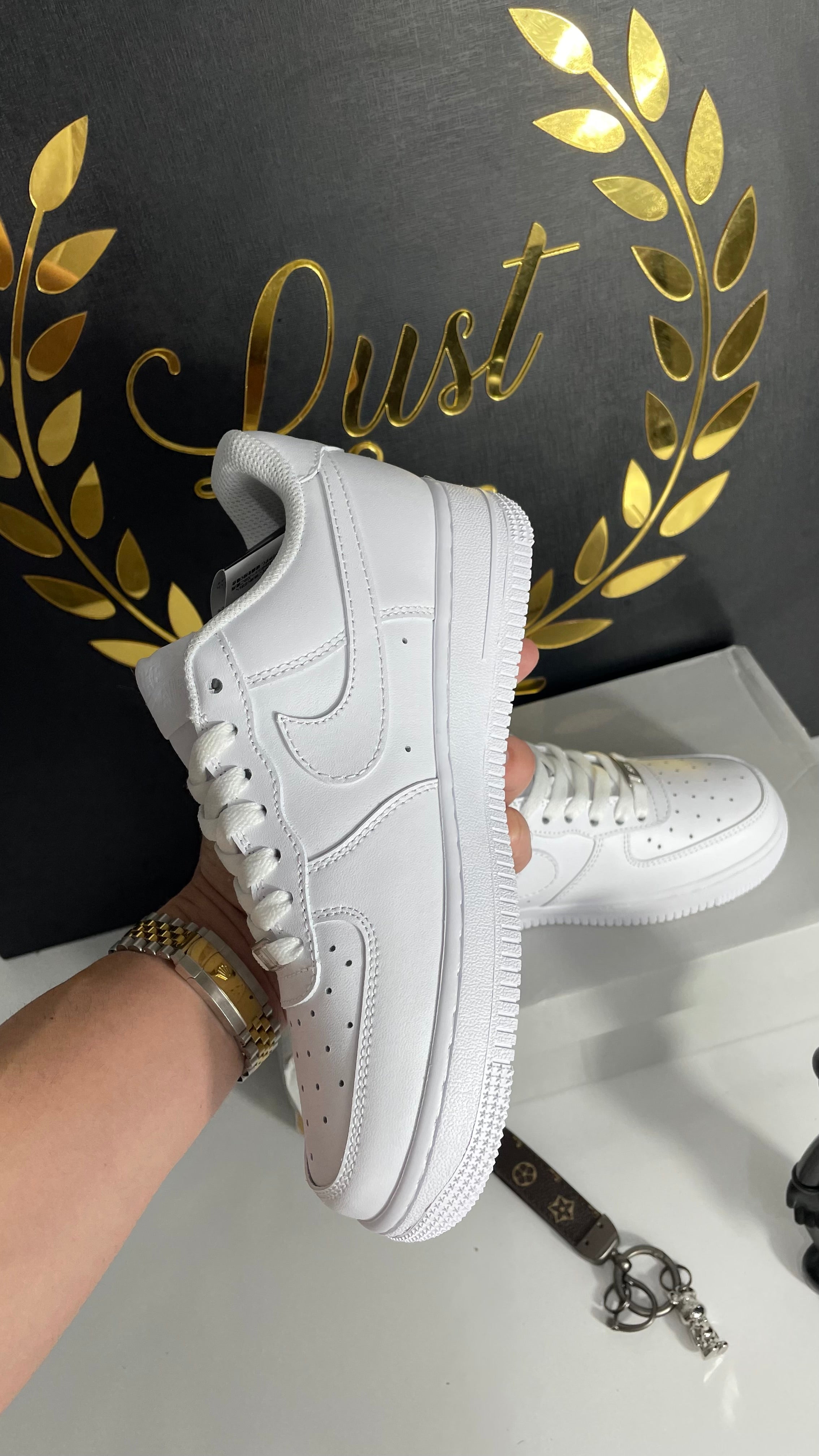 Air Force 1 Low Triple White (PRONTA ENTREGA) Tamanho 36