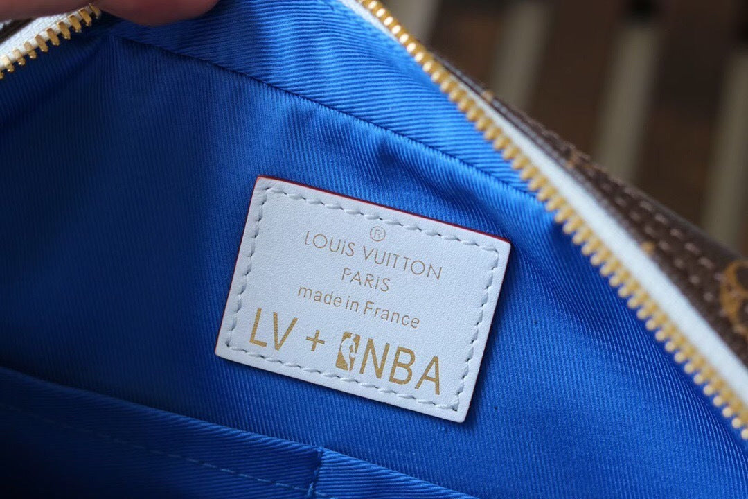 Bag LV X NBA Nil Monogram Antarctica Shoulder Bag (Cópia)