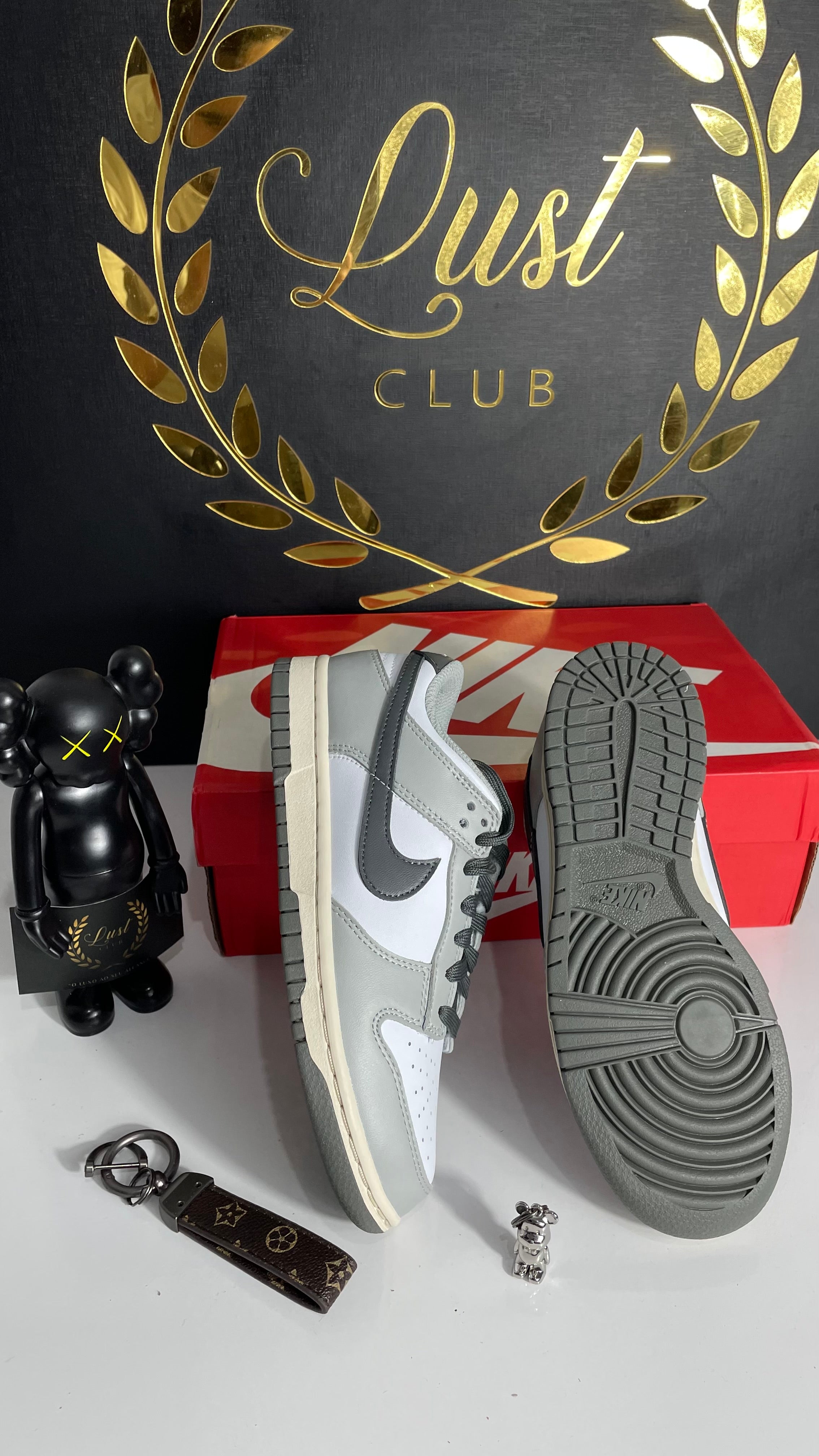 Nike Dunk Low Smoke Grey Fog (PRONTA ENTREGA) Tamanho 35, 40