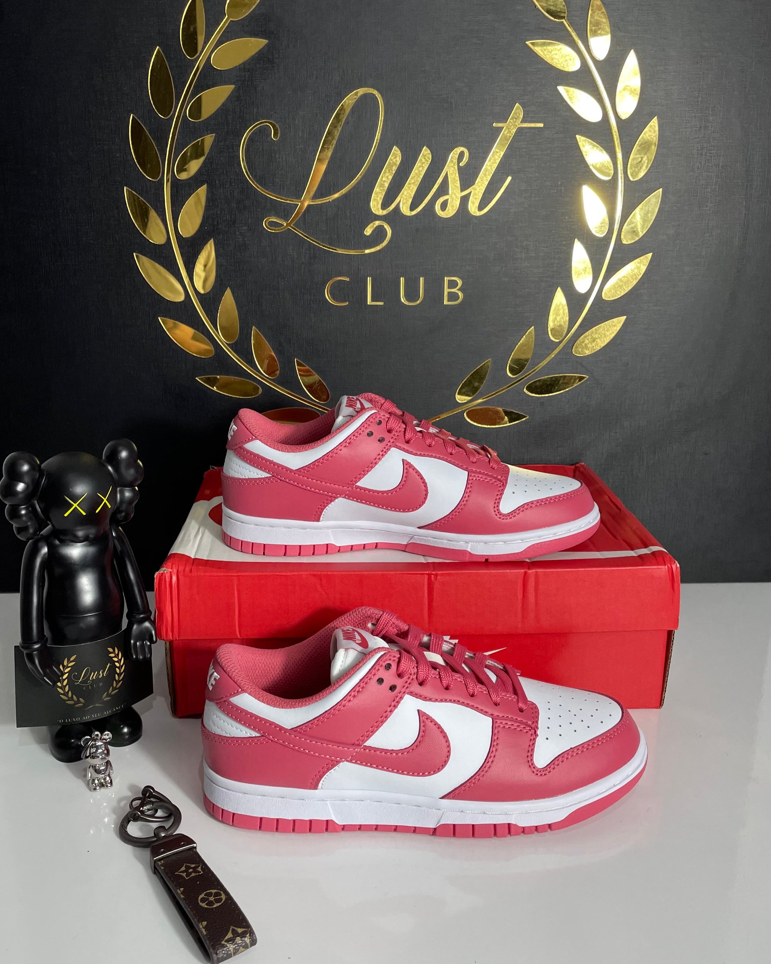 Nike Dunk Low Retro Rosa Pink (PRONTA ENTREGA) Tamanho 35,37