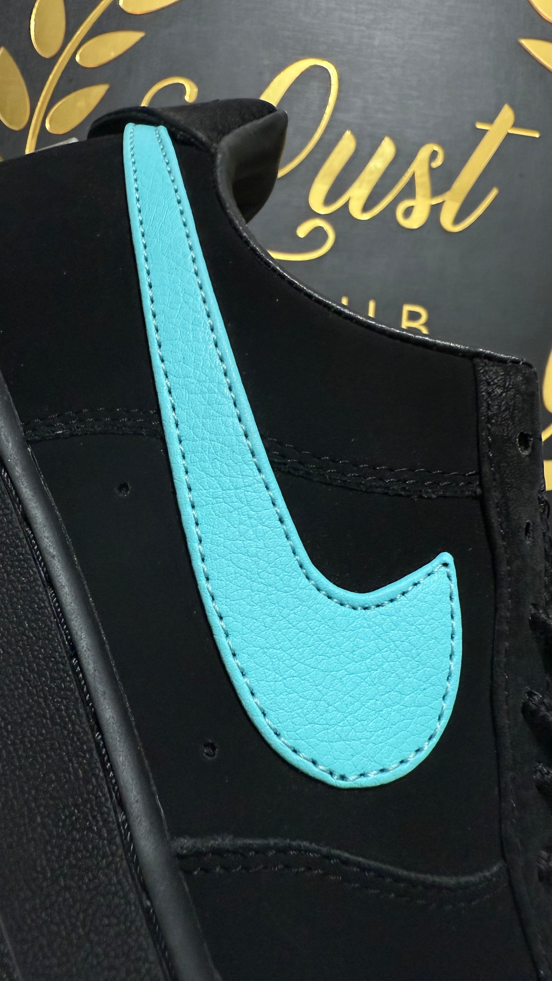Nike Air Force 1 Low Tiffany & Co.1837 (PRONTA ENTREGA) Tamanho 35