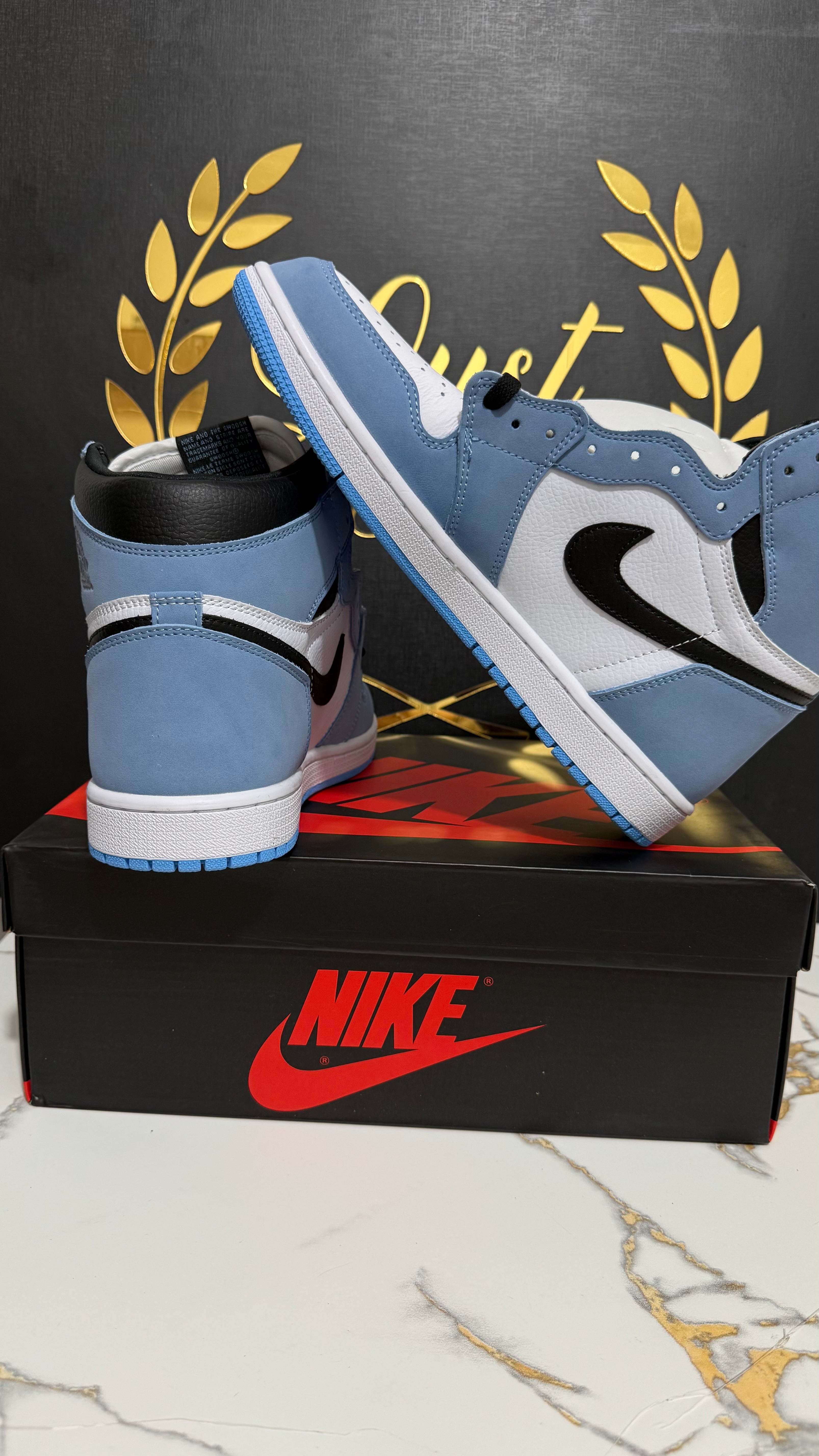 Jordan 1 Retro High White University Blue Black (PRONTA ENTREGA) Tamanho 41