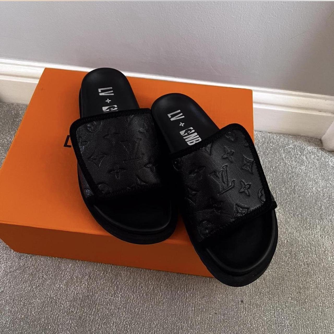 Chinelo Louis Vuitton x NBA Waterfront Mules