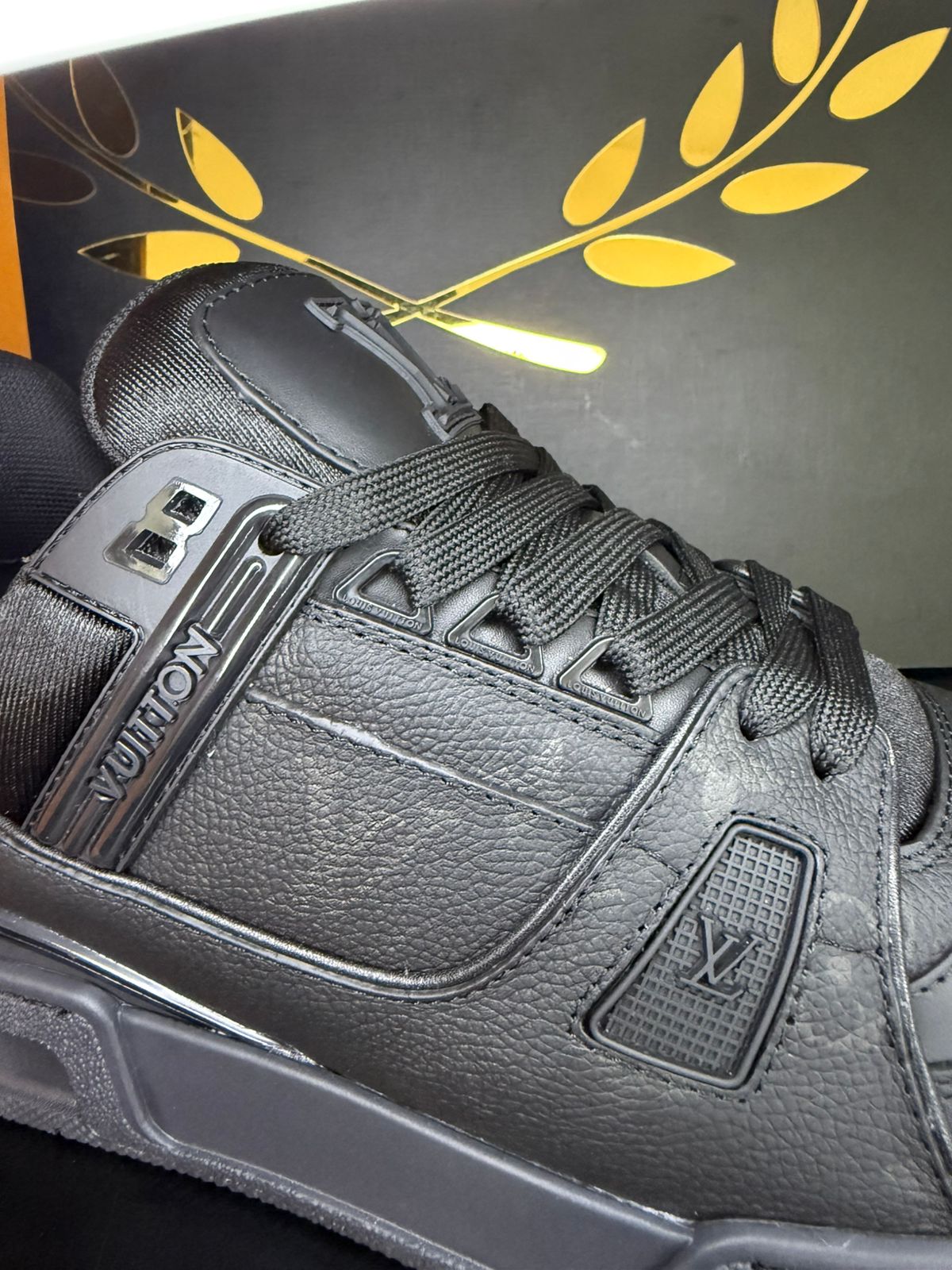 Tenis Louis Vuitton Arch Light Black (PRONTA ENTREGA) Tamanho 44