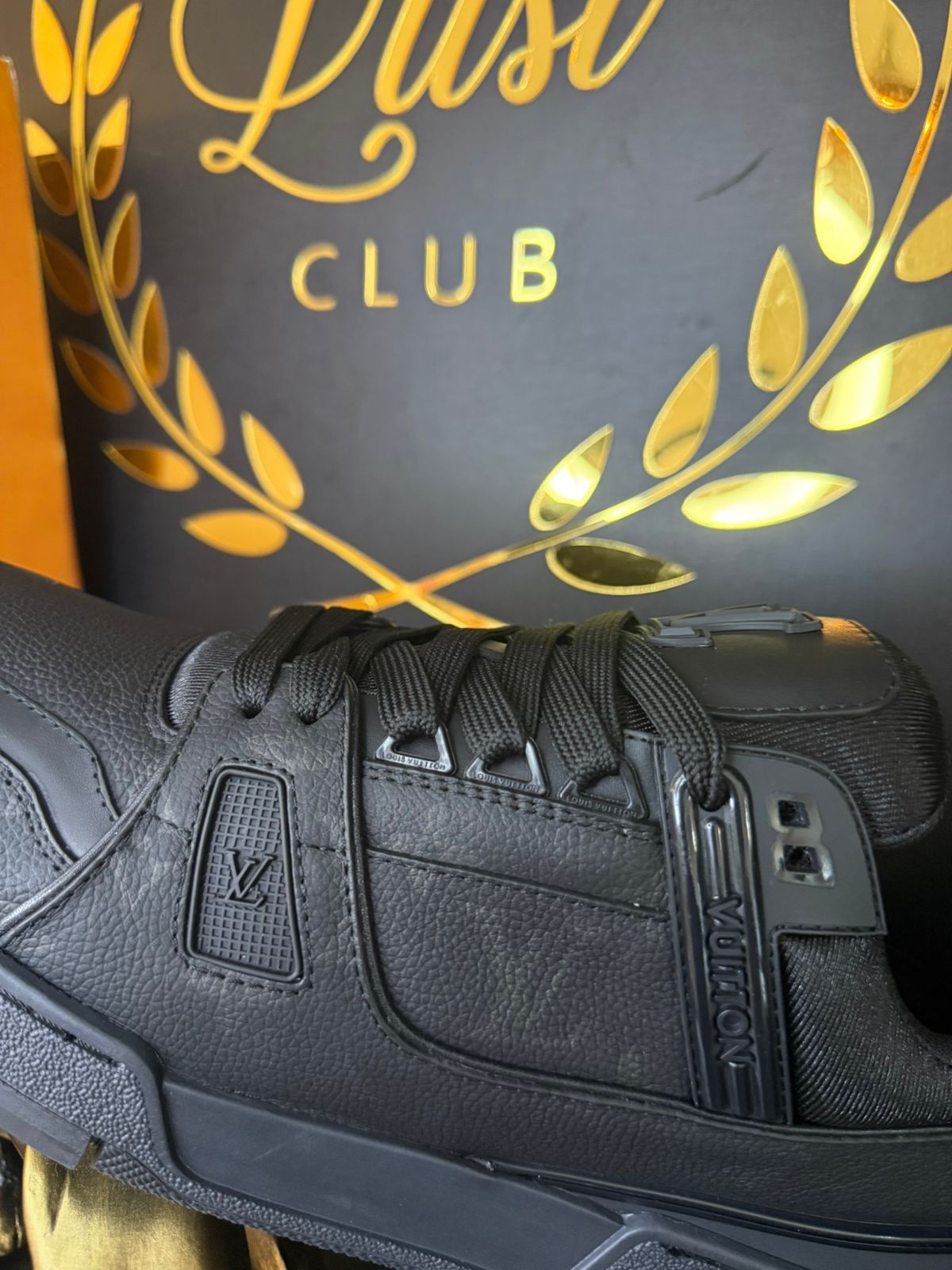 Tenis Louis Vuitton Arch Light Black (PRONTA ENTREGA) Tamanho 44