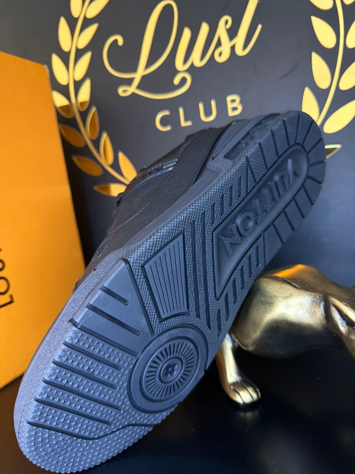 Tenis Louis Vuitton Arch Light Black (PRONTA ENTREGA) Tamanho 44