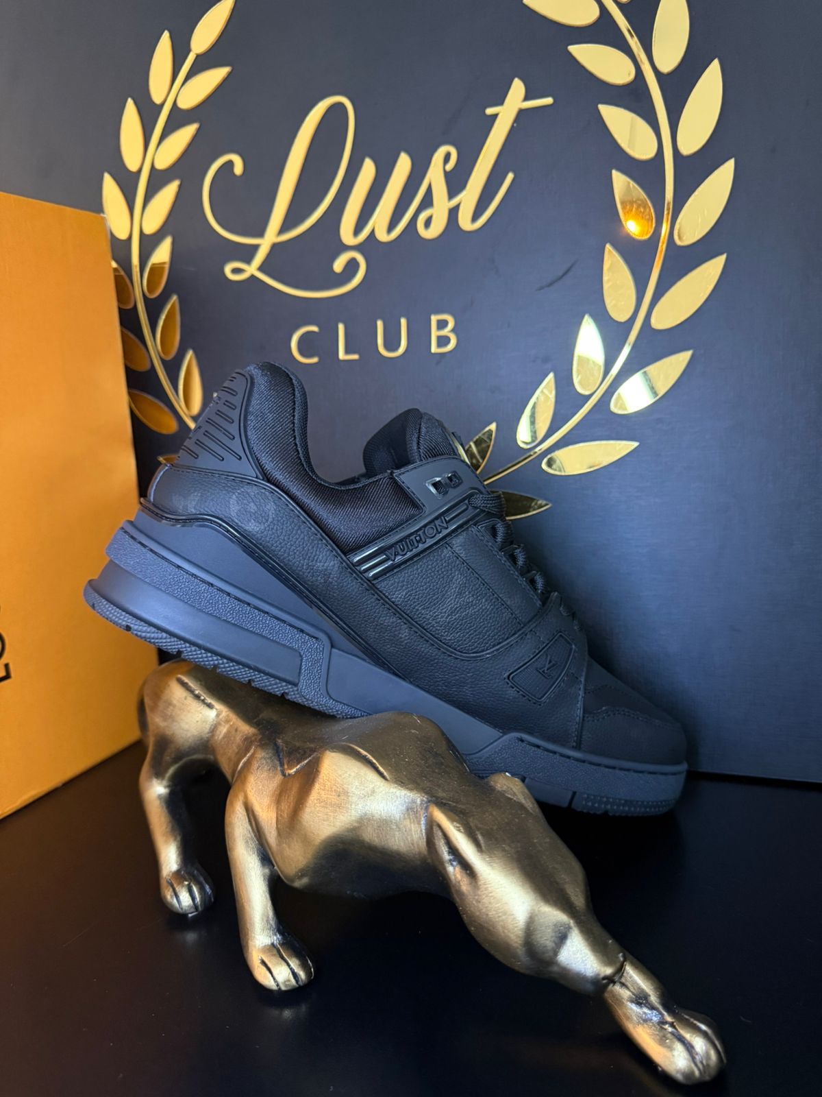 Tenis Louis Vuitton Arch Light Black (PRONTA ENTREGA) Tamanho 44