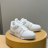 Tênis Louis Vuitton Trainer #54 Low Classic Branco/Cinza