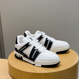 Tênis Louis Vuitton Trainer #54 Low Classic Branco/Preto