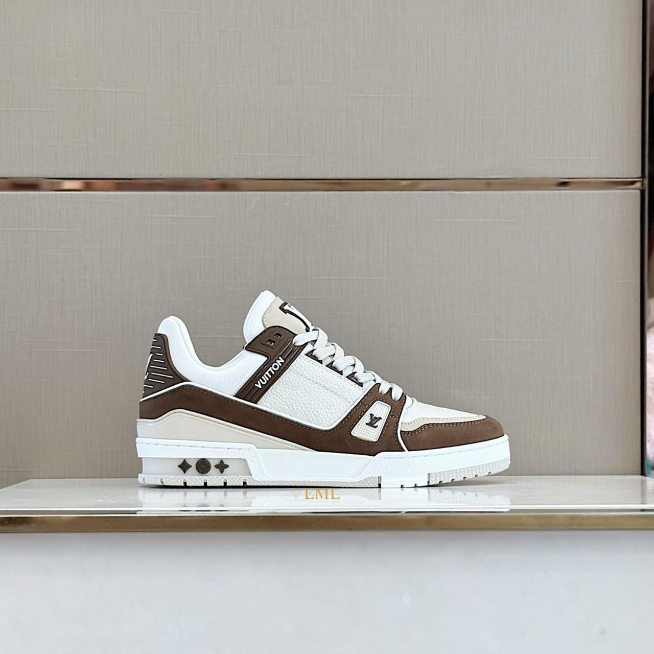 Tênis Casual LV