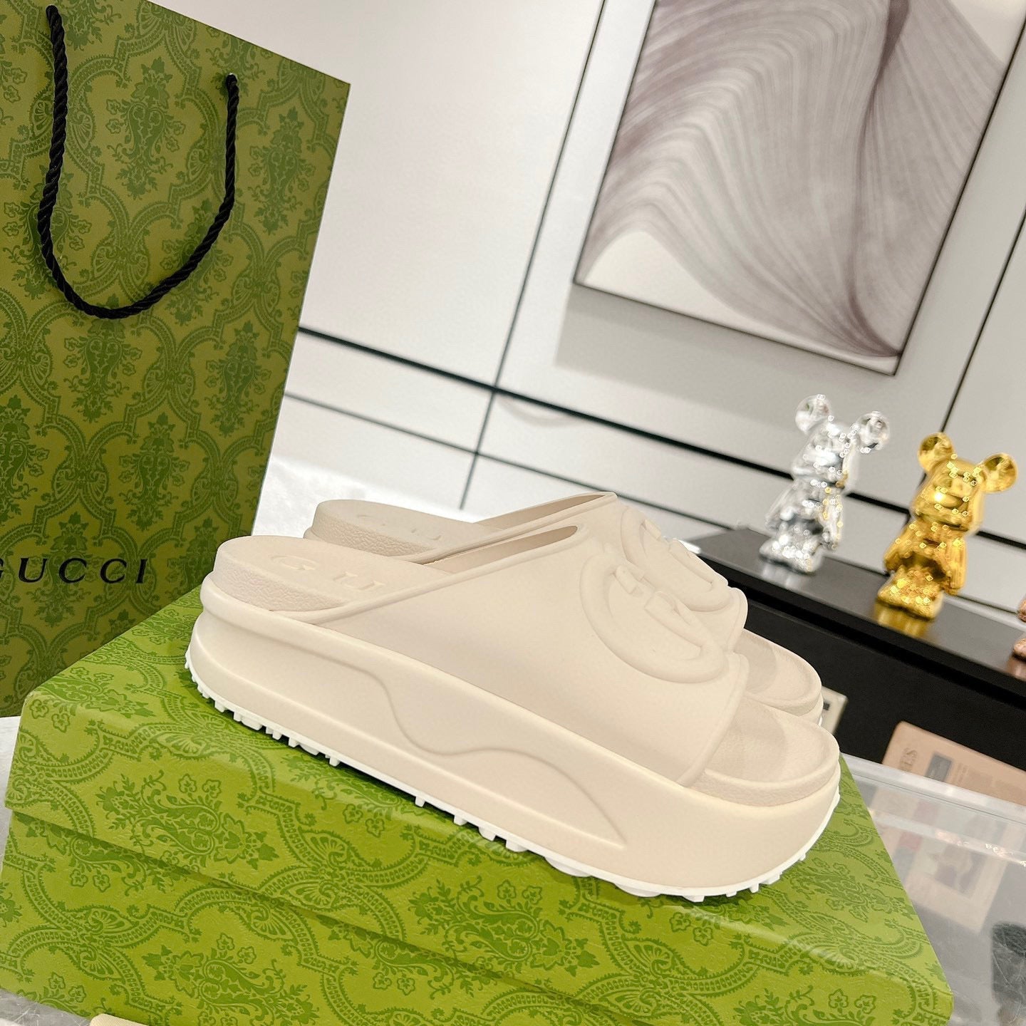 Gucci Interlocking G Slide