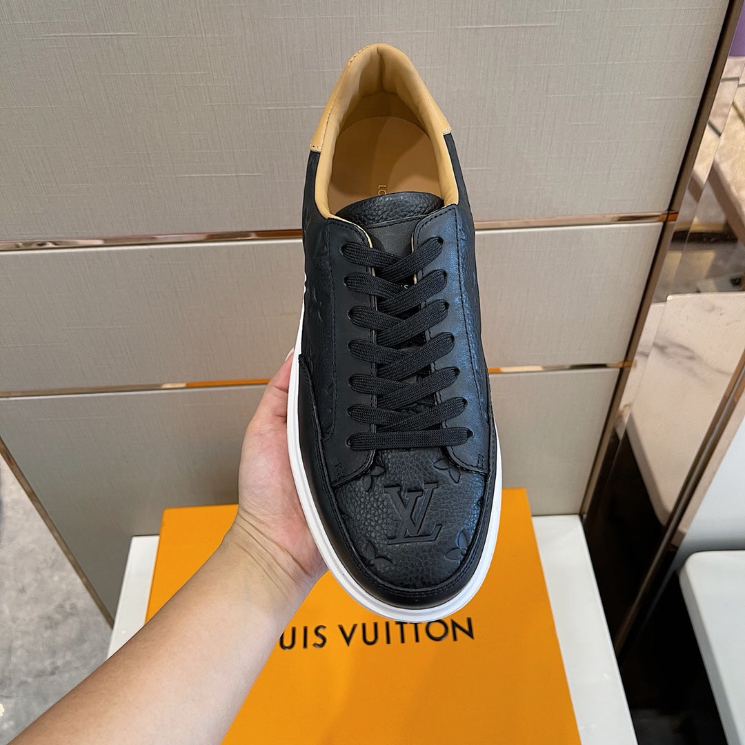 Tênis Casual LV