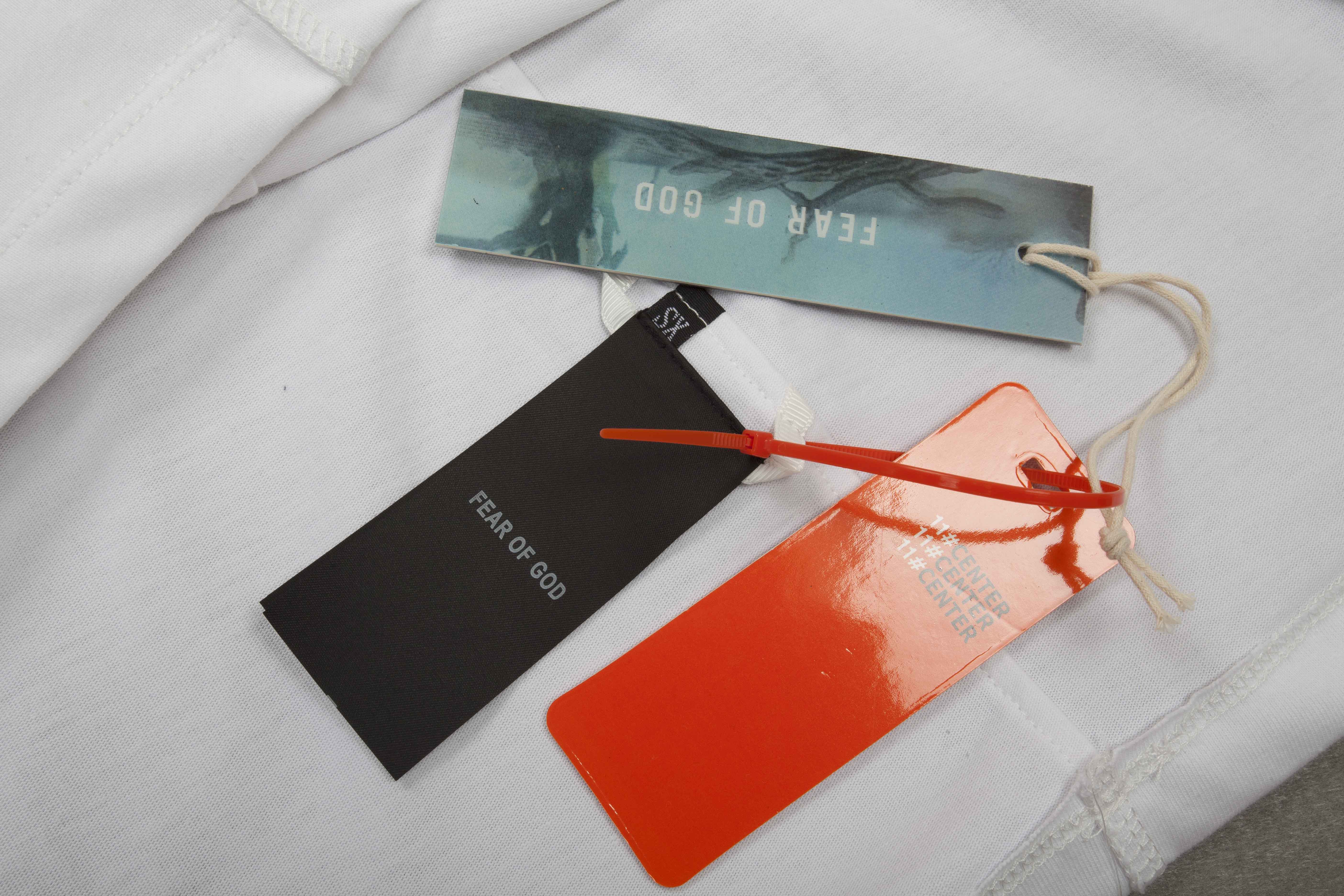 Camiseta Fear Of God Essentials