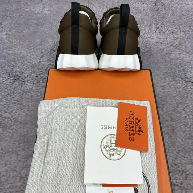 Tenis Hermès Camurça Suede Brown