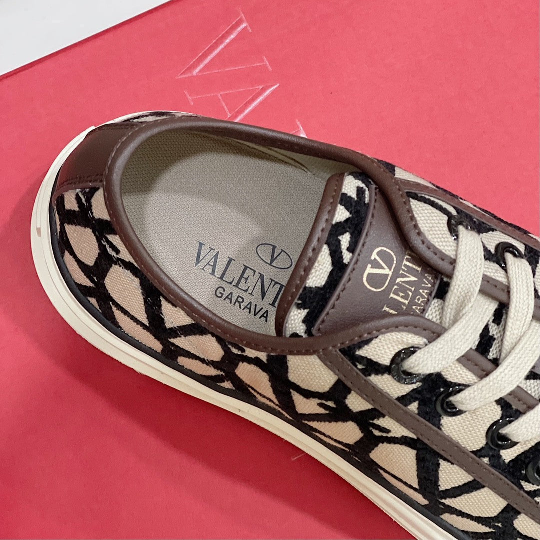Tênis Casual Valentino