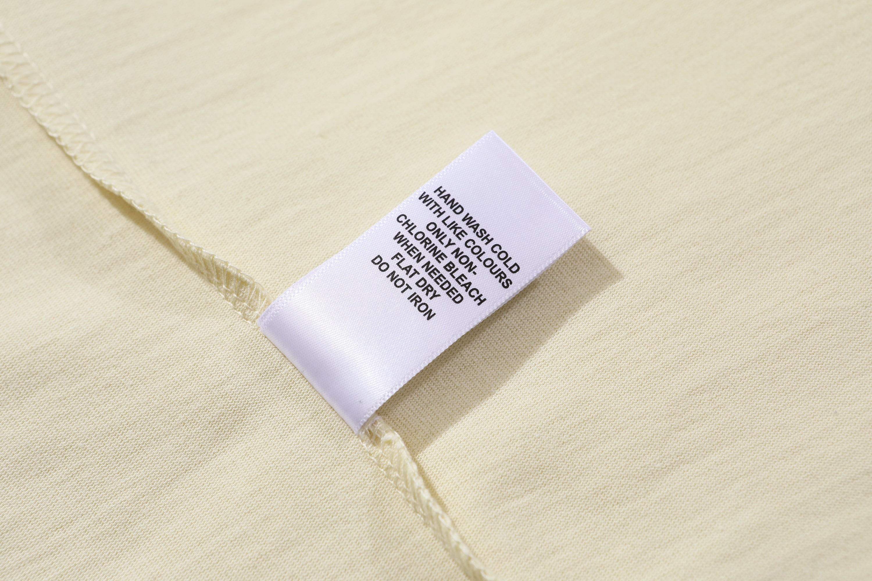 Camiseta Fear Of God Essentials