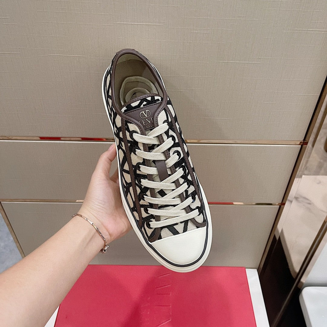 Tênis Casual Valentino
